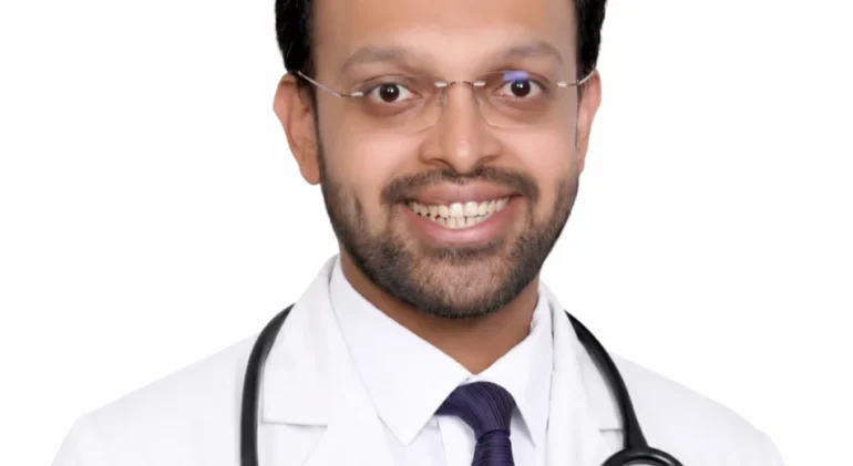 DR-ADITYA-AUNDHAKAR-952x956-2